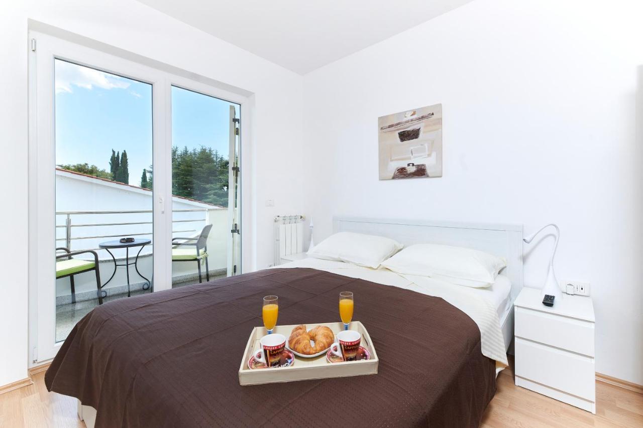 Villa Perla Umag Exterior foto
