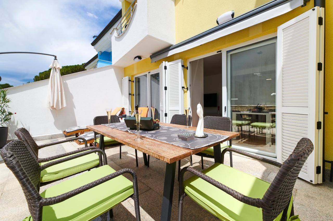 Villa Perla Umag Exterior foto