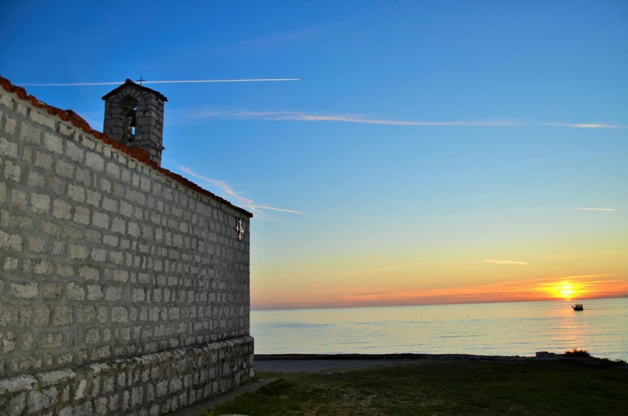 Villa Perla Umag Exterior foto